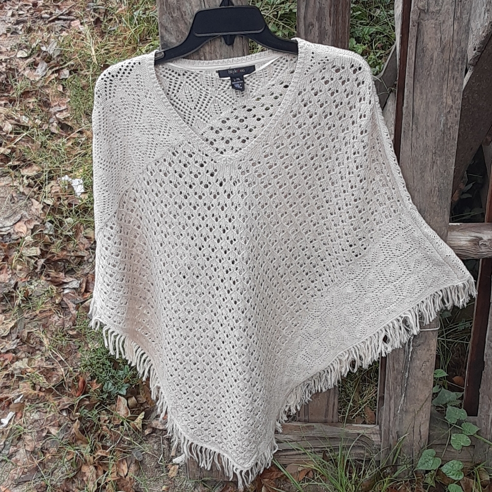 Shawl - Picture 2 of 4